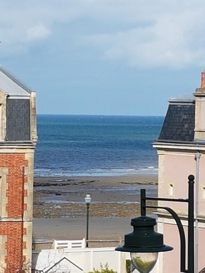 Hotel De Normandie Saint-Aubin-Sur-Mer  Exteriér fotografie